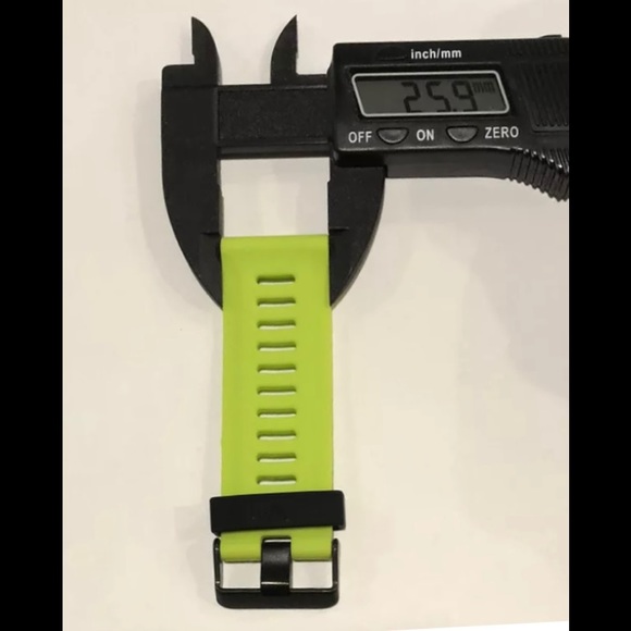 Watch Band 25mm Light Green Silicone Rubber Replacement For Nixon 51-30 Garmin - Picture 6 of 11